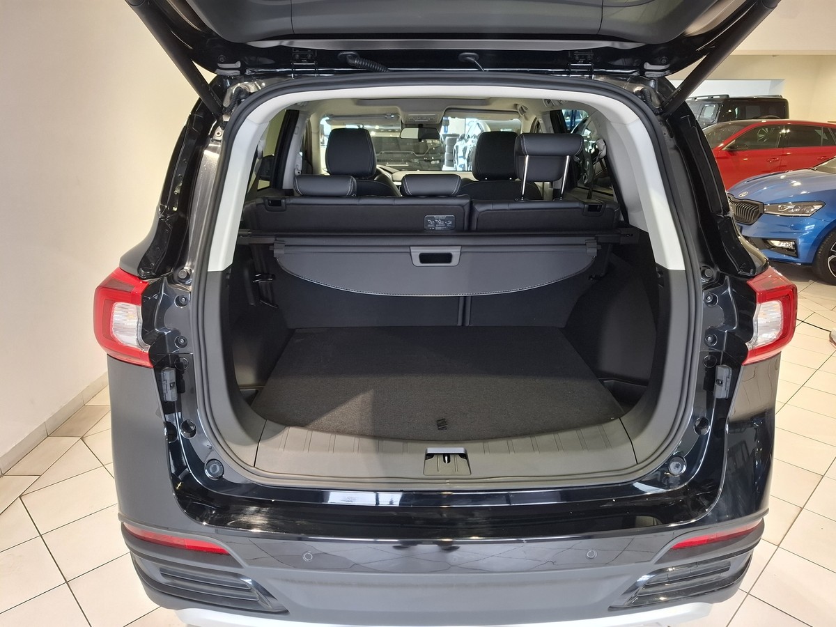 DFM Forthing 3 1.5L 7DCT PANO Kamera Keyless