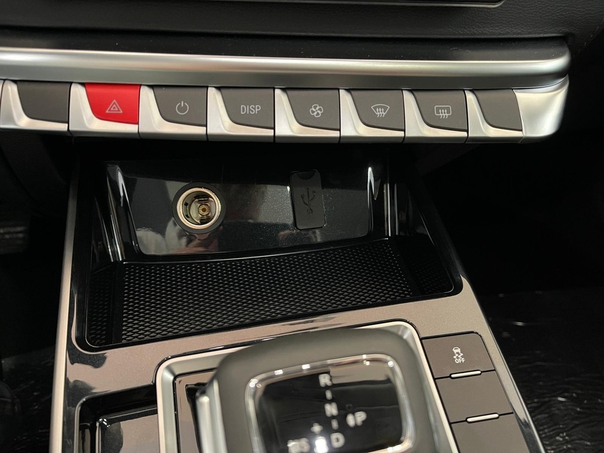 DFM Forthing 3 1.5L 7DCT PANO Kamera Keyless