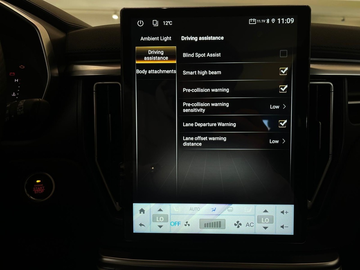 DFM Forthing 3 1.5L 7DCT PANO Kamera Keyless