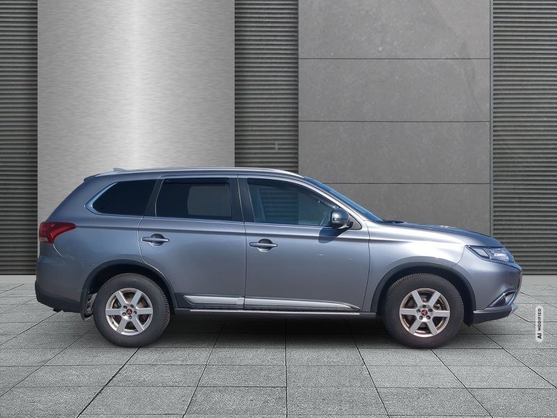 Mitsubishi Outlander 2.0 MIVEC Edition 100 2.0 MIVEC