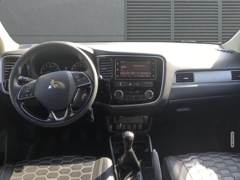 Mitsubishi Outlander 2.0 MIVEC Edition 100 2.0 MIVEC