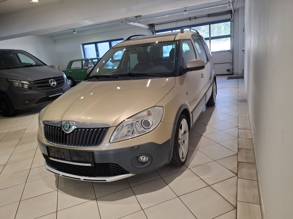 Skoda Roomster Scout 1.2 TSI Panorama Klima PDC