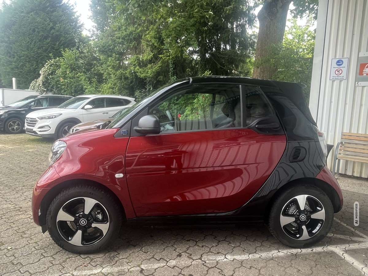 Smart ForTwo EQ cabrio*EXCLUSIVE*22kW*CAM*MEDIA*ALLW*LED*SHZ*