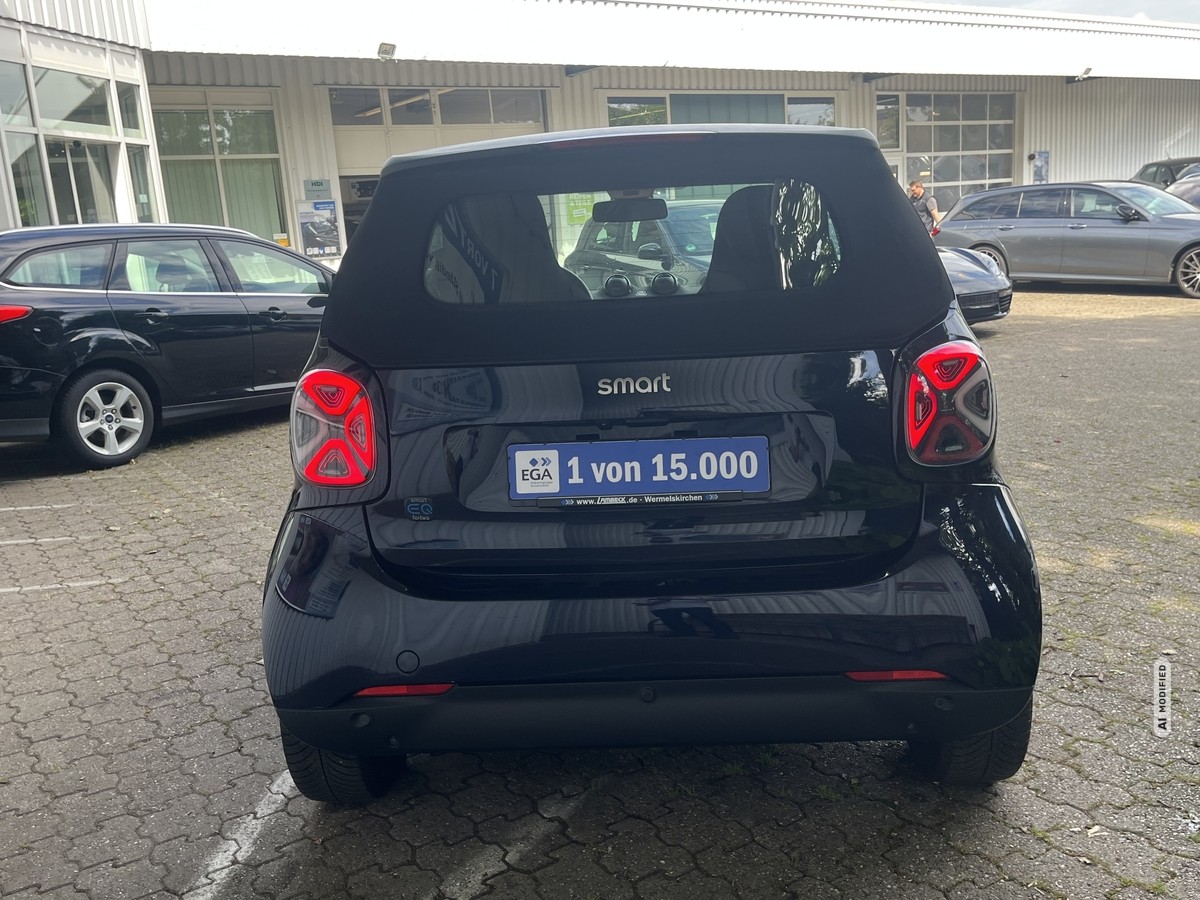 Smart ForTwo EQ cabrio*EXCLUSIVE*JBL*CAM*MEDIA*ALLW*LED*SHZ*