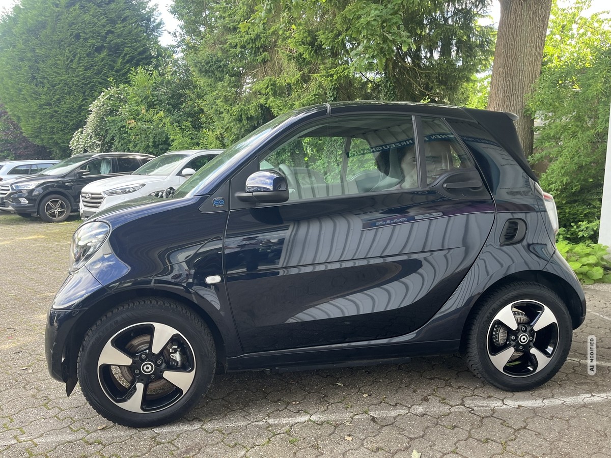 Smart ForTwo EQ cabrio*EXCLUSIVE*JBL*CAM*MEDIA*ALLW*LED*SHZ*