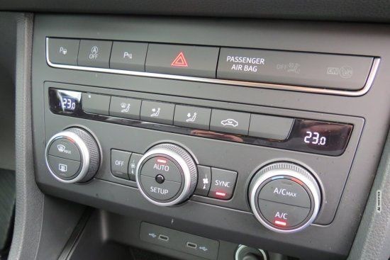 Seat Ateca 1.0 TSI EU6d Style LED,AHK,Navi,CarPlay