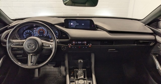 Mazda 3 Selection 2.0 M-Hybrid HUD 360° CarPlay ACC