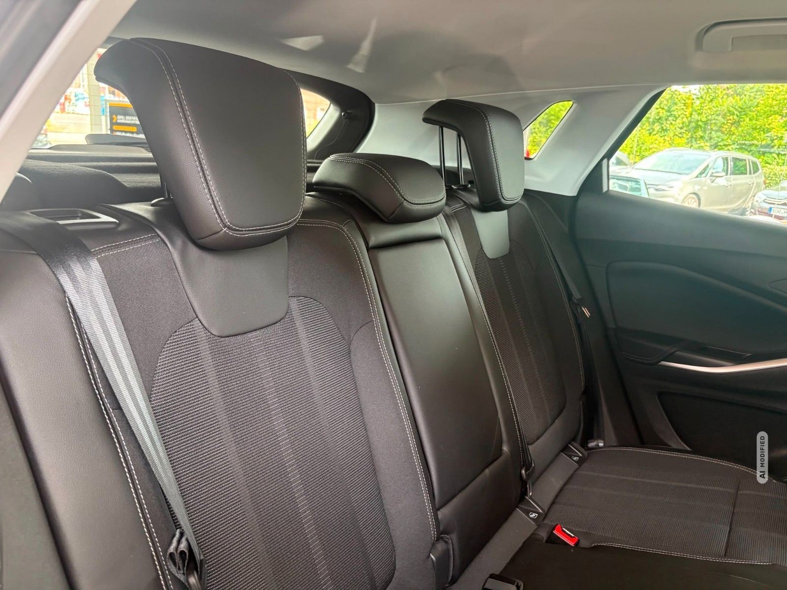 Opel Grandland X Grandland Enjoy 1.2 96KW (130 PS) Automatik,SHZ,