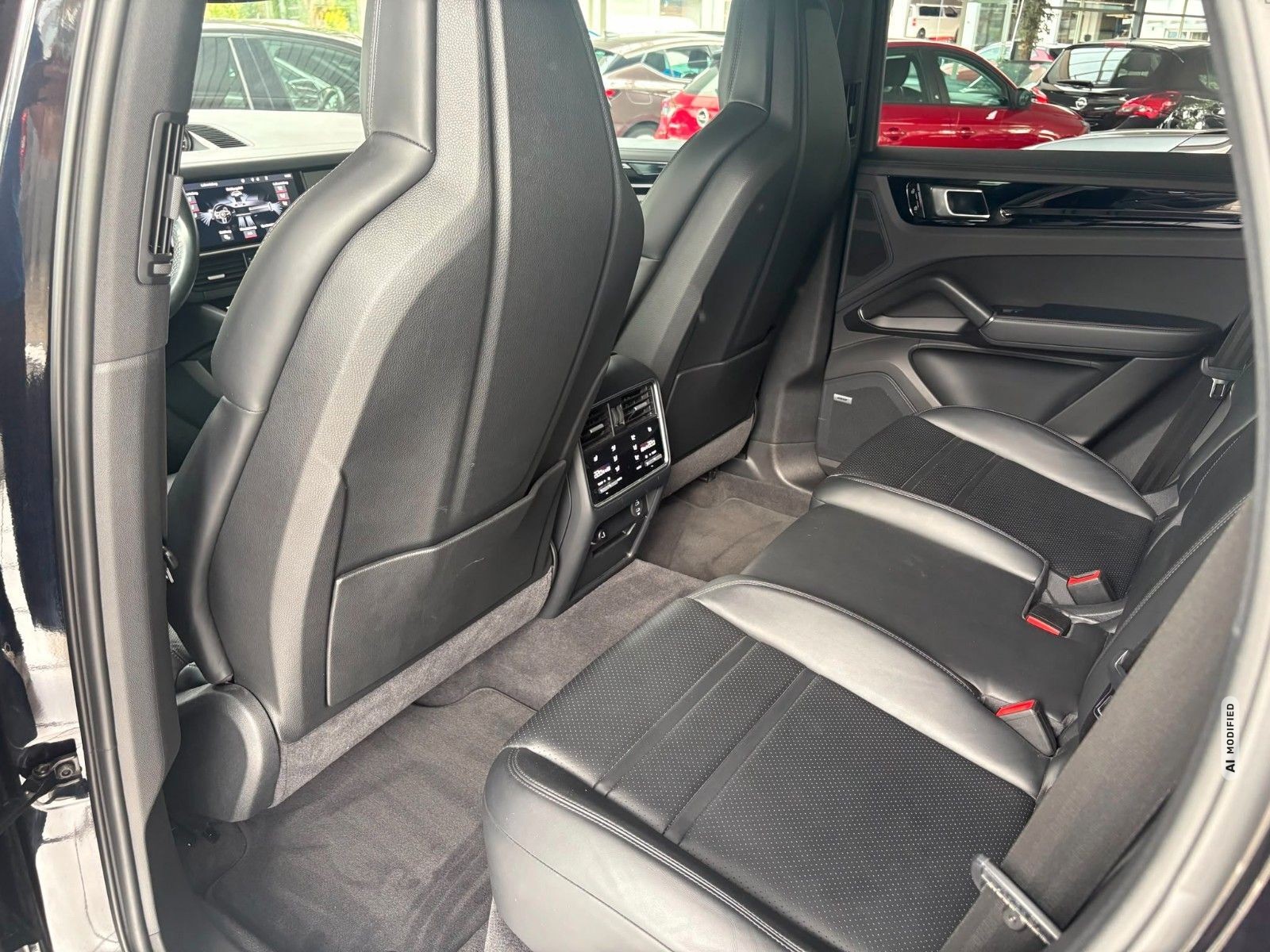 Porsche Cayenne S  2,9 Ltr.  V6 mit Porsche Garantie