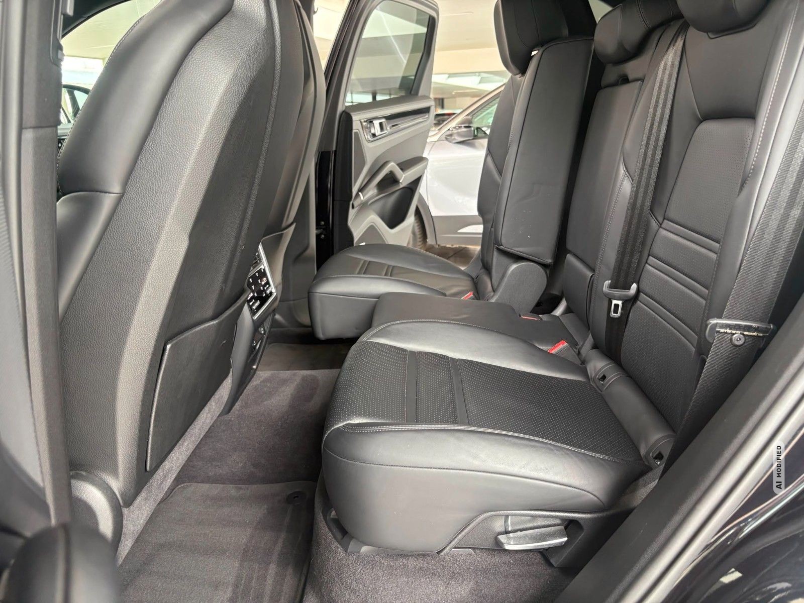 Porsche Cayenne S  2,9 Ltr.  V6 mit Porsche Garantie