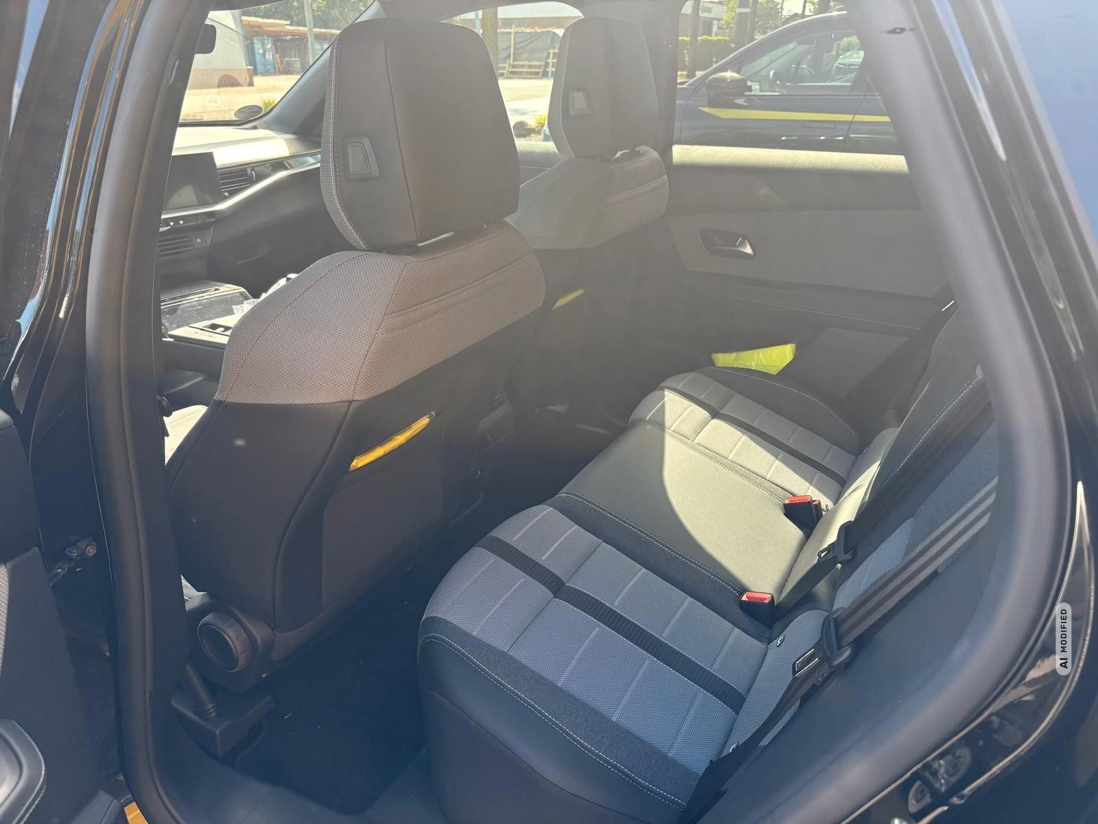 Opel Grandland X Grandland B GS Hybrid 1.2 107KW (145 PS) mit AHK
