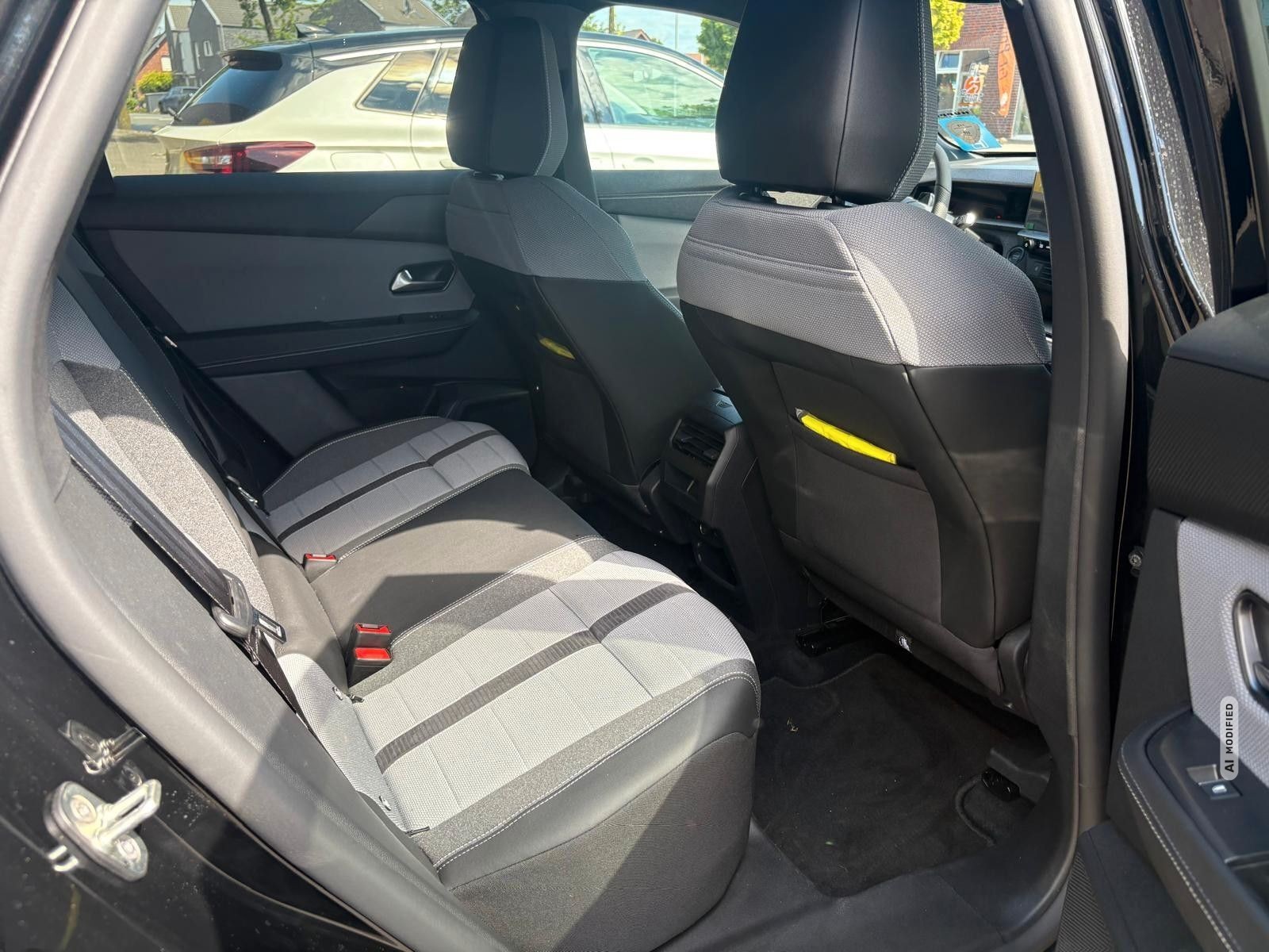 Opel Grandland X Grandland B GS Hybrid 1.2 107KW (145 PS) mit AHK