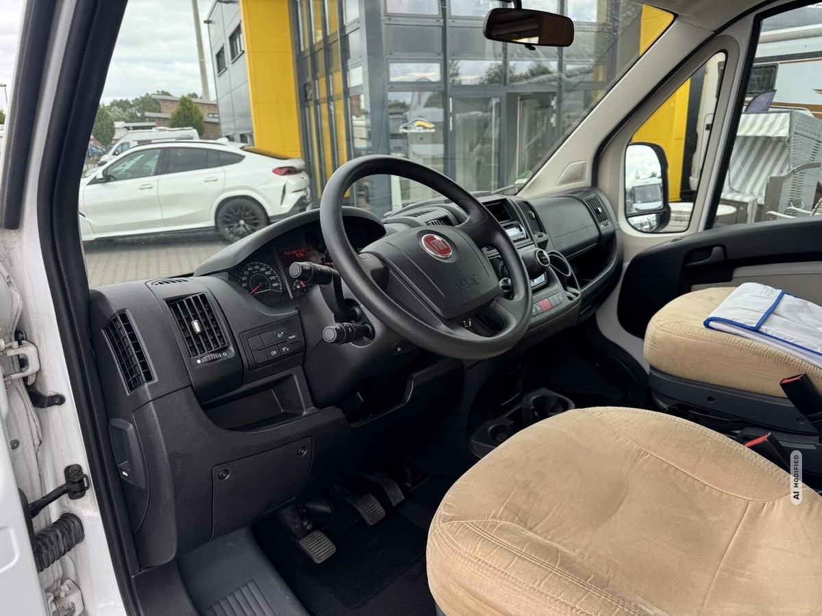 Carado T 132 Markise+TV+Absorber+Fahrradträger