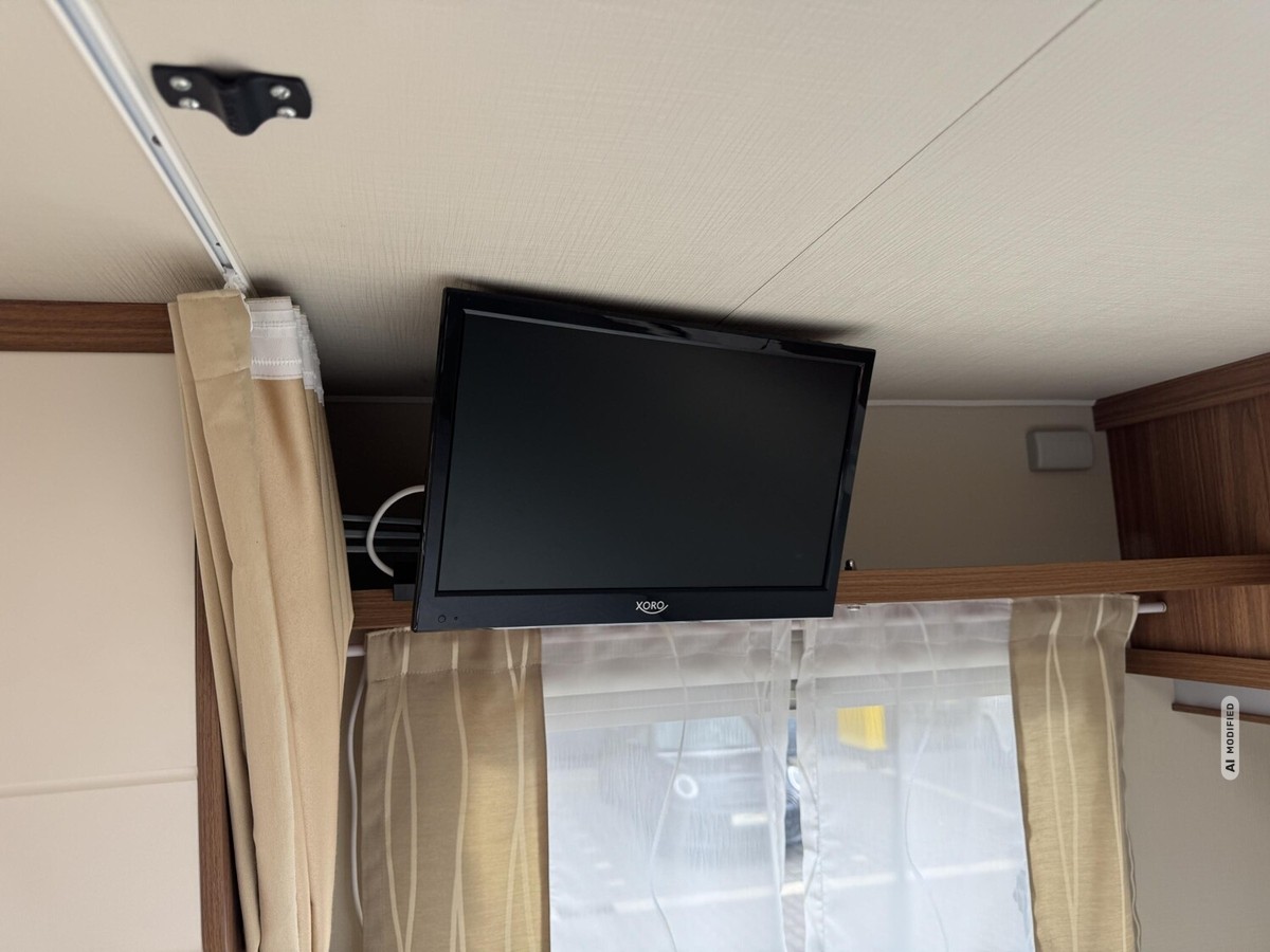 Carado T 132 Markise+TV+Absorber+Fahrradträger