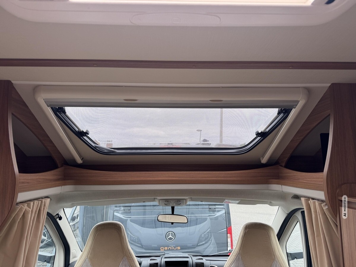 Carado T 132 Markise+TV+Absorber+Fahrradträger