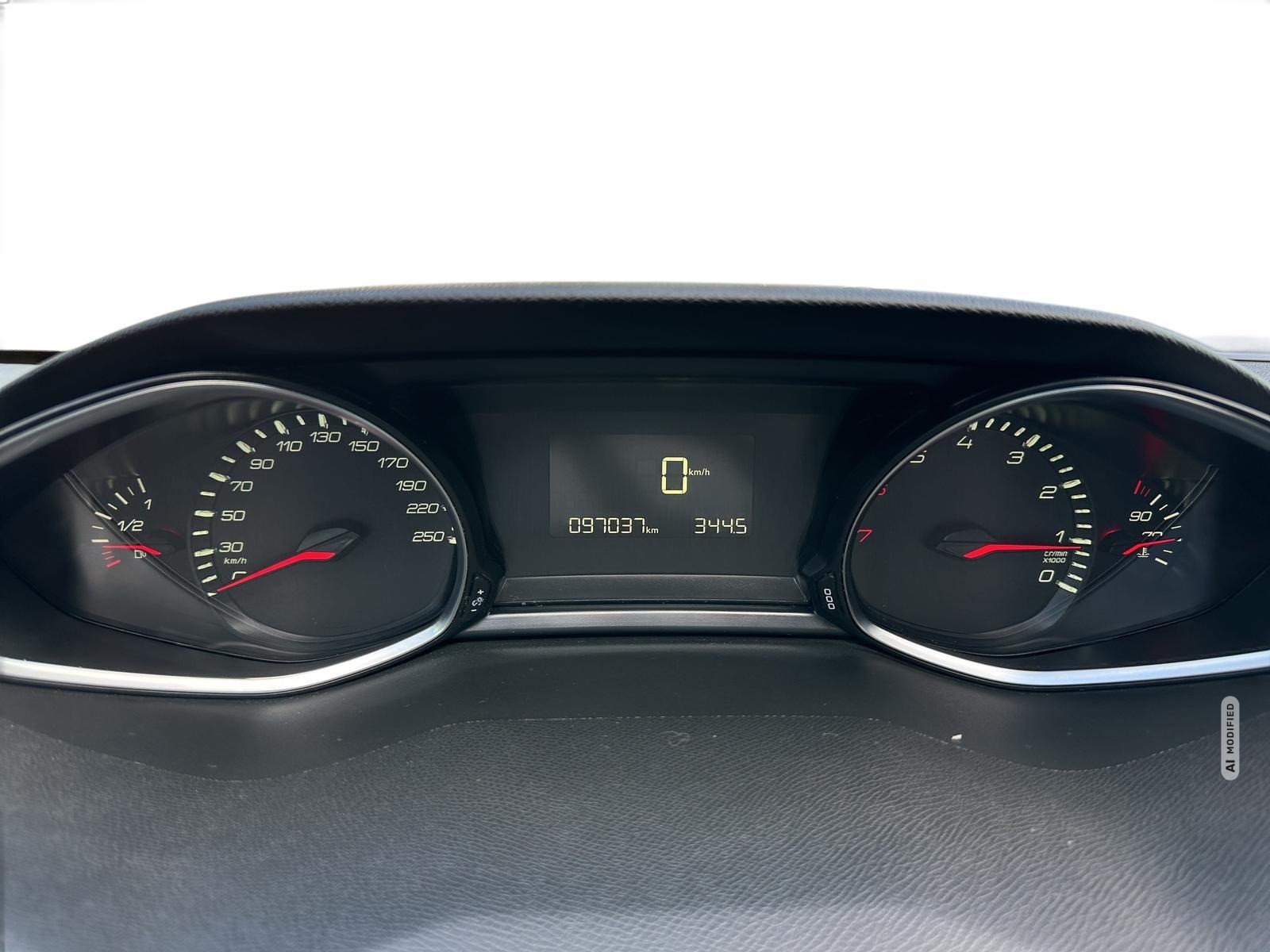 Peugeot 308 Kam/AHK/Navi/Tempomat/PDC/16-LM