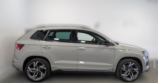 Skoda Karoq Sportline 2.0 TSI 4x4 MTRX Pano AHK CarPlay