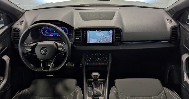 Skoda Karoq Sportline 2.0 TSI 4x4 MTRX Pano AHK CarPlay