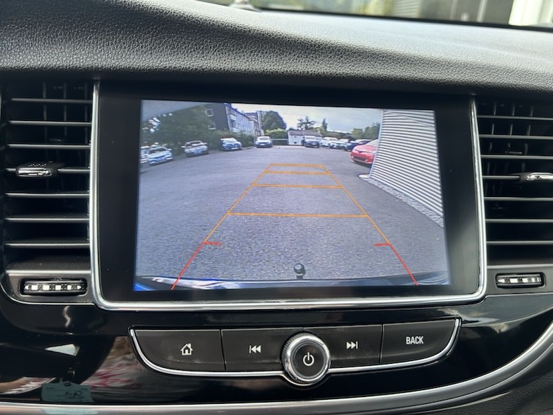 Opel Mokka X 1.4 INNOVATION KLIMA*SHZG*NAVI*ALU*PDC*R-CAM*AHK