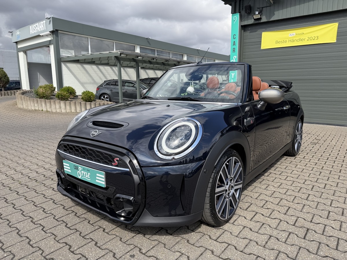 MINI Cooper S Cabrio Yours Trim Harman Kardon Leder Chester R.Cam