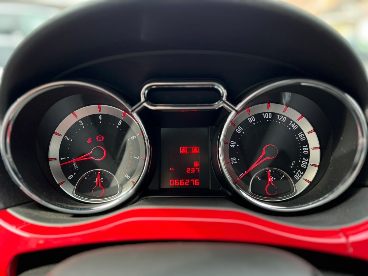 Opel Adam 1.2 - Bluetooth - Klimaanlage - Tempomat 