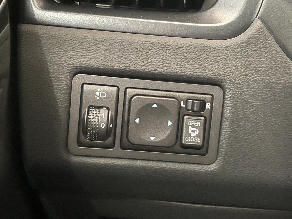 DFM Forthing 3 1.5L 7DCT PANO Kamera Keyless