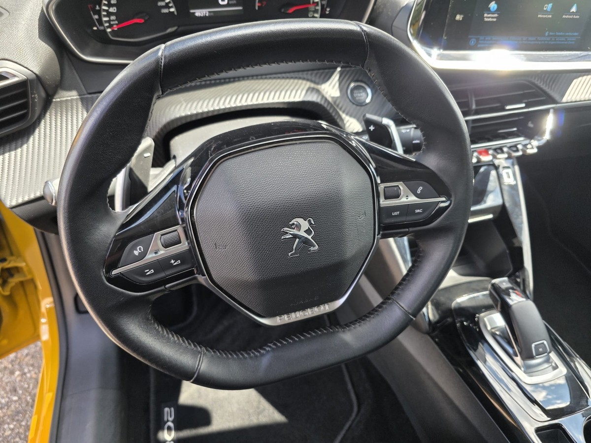 Peugeot 208 Carplay/Tempo/Sitzh./Spurh./Behindertengerecht