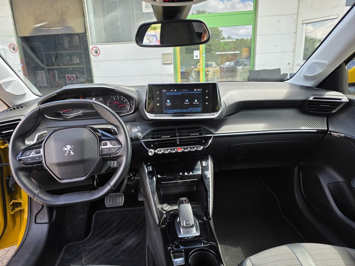Peugeot 208 Carplay/Tempo/Sitzh./Spurh./Behindertengerecht