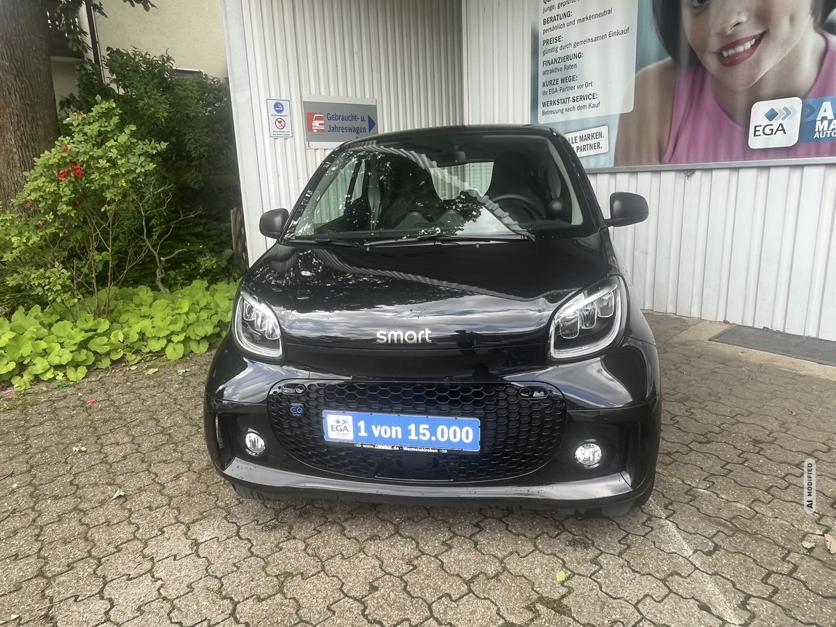 Smart ForTwo EQ Exclusive PANORAMA CAM MEDIA LED PDC SHZ ALU 22