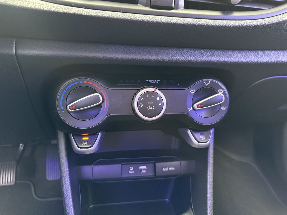 Kia Picanto 1.0 Dream Team