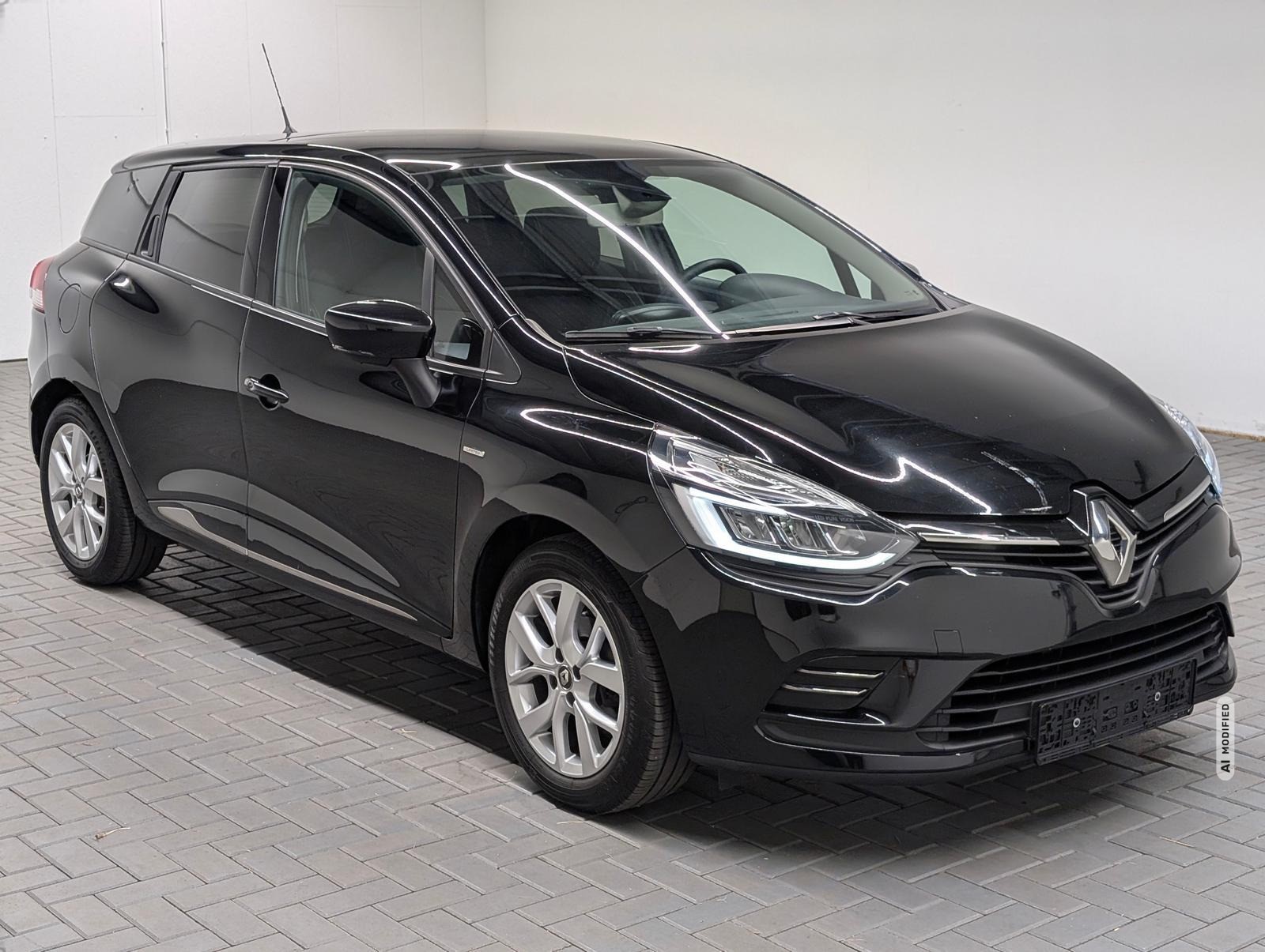 Renault Clio Grandtour Limited LED/Nav/Pano/SHZ/PDC/Keyl
