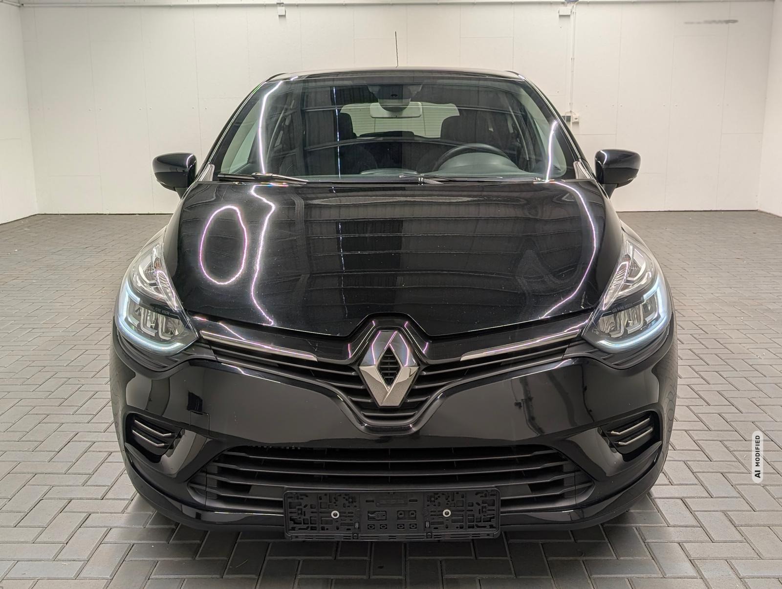 Renault Clio Grandtour Limited LED/Nav/Pano/SHZ/PDC/Keyl