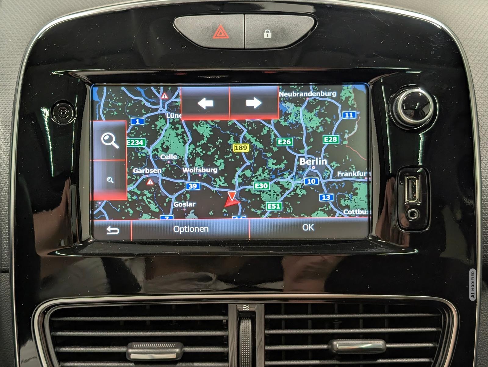 Renault Clio Grandtour Limited LED/Nav/Pano/SHZ/PDC/Keyl
