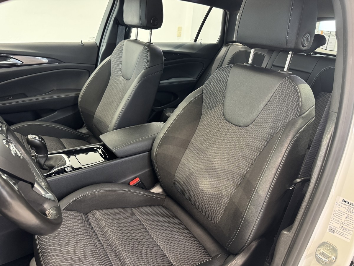 Opel Insignia 2.0 CDTI AHK*Scheckheft*Allwetter
