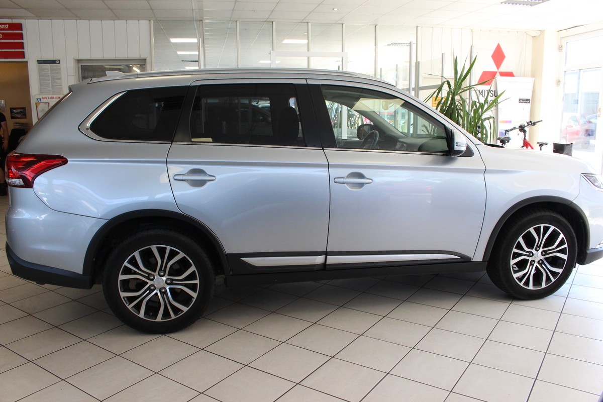 Mitsubishi Outlander 2.0 MIVEC Edition 100