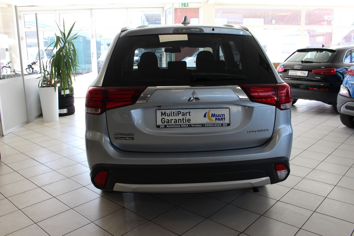Mitsubishi Outlander 2.0 MIVEC Edition 100