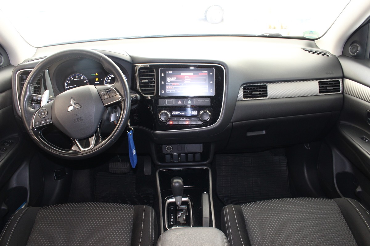 Mitsubishi Outlander 2.0 MIVEC Edition 100
