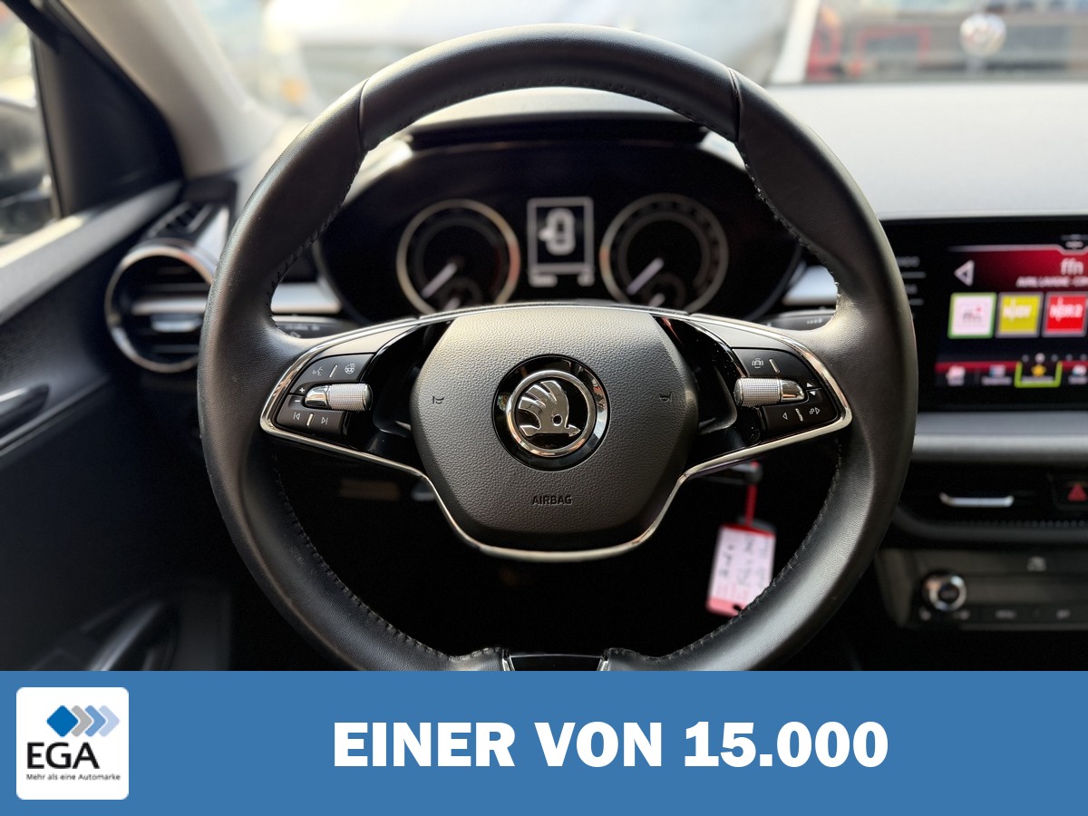 Skoda Fabia 1.0 TSI Tour/Spurhalte/PDC/AppleCarPlay/LED/ACC/SHZ/