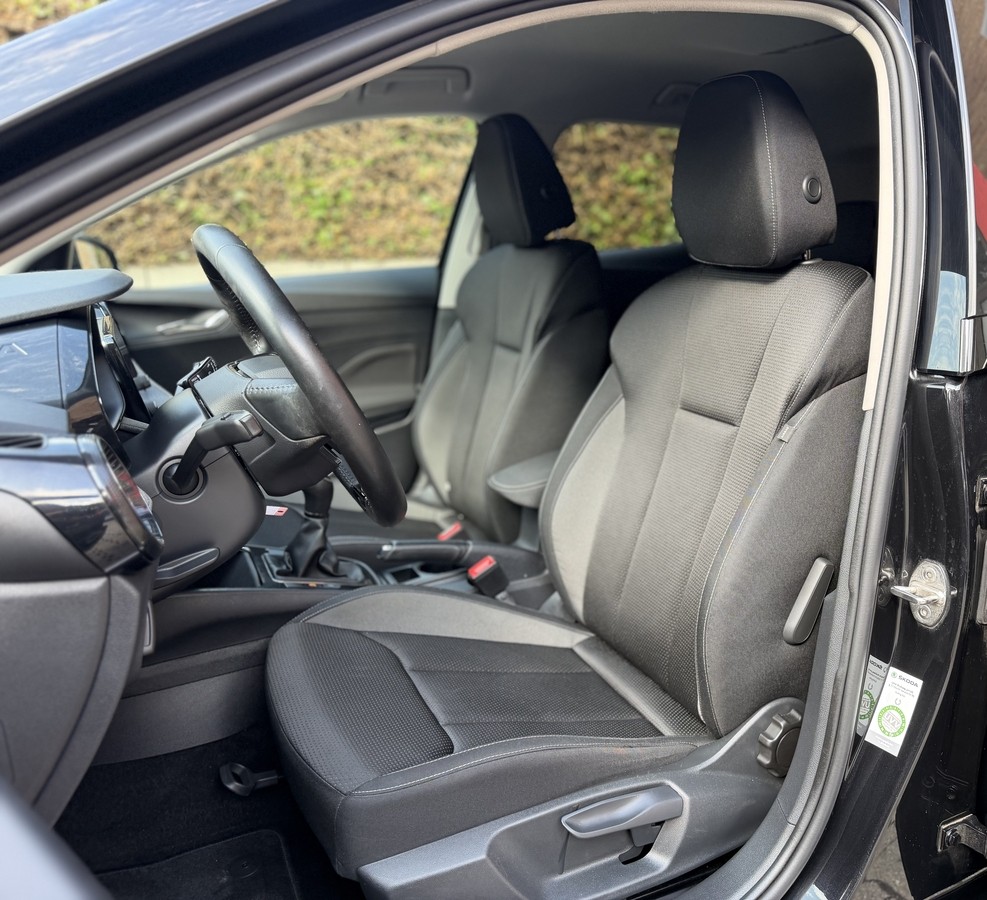 Skoda Fabia 1.0 TSI Tour/Spurhalte/PDC/AppleCarPlay/LED/ACC/SHZ/