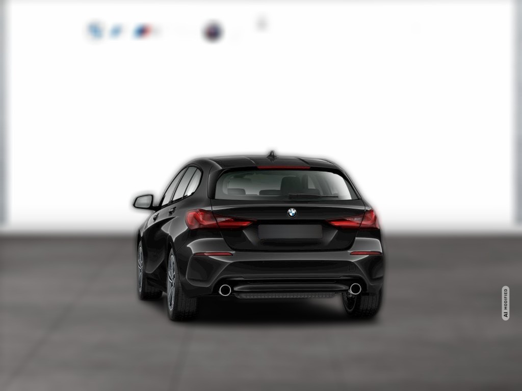 BMW 118 SPORT LINE AUT LC PROF LED GRA PDC LORDOSE SHZG DAB WLAN