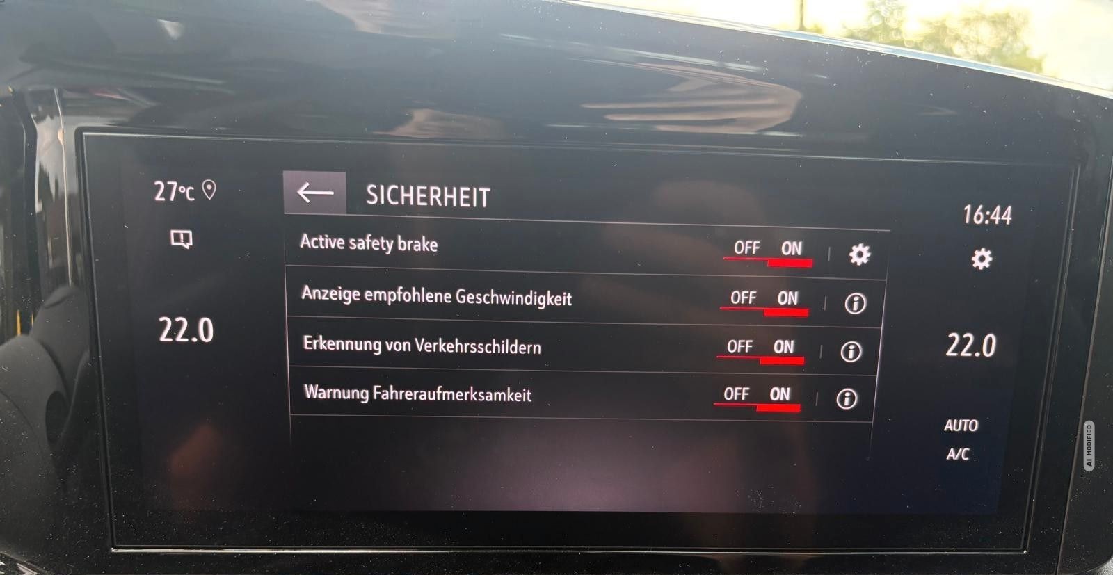 Opel Mokka Ultimate Electric *RFK SHZ LHZ NAVI u.v.m*