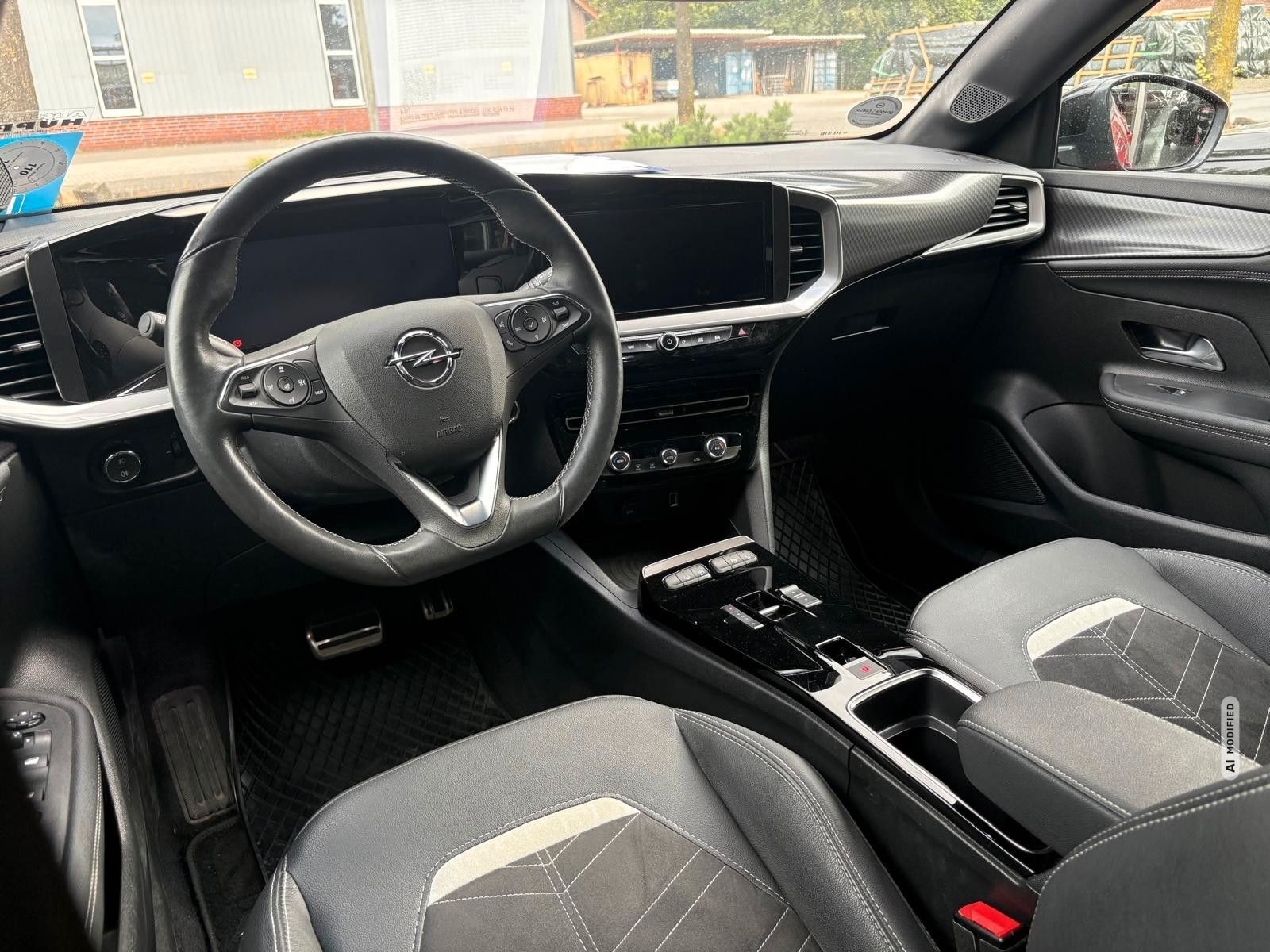 Opel Mokka Ultimate Electric *RFK SHZ LHZ NAVI u.v.m*