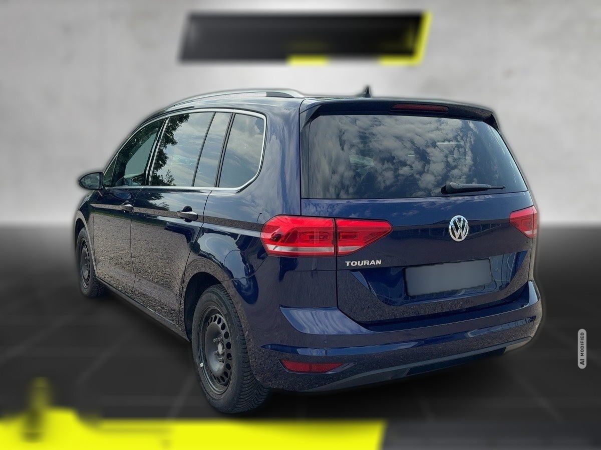 Volkswagen Touran BMT 1.5 TSI Highline LED,Navi,SHZ,PDC,LM