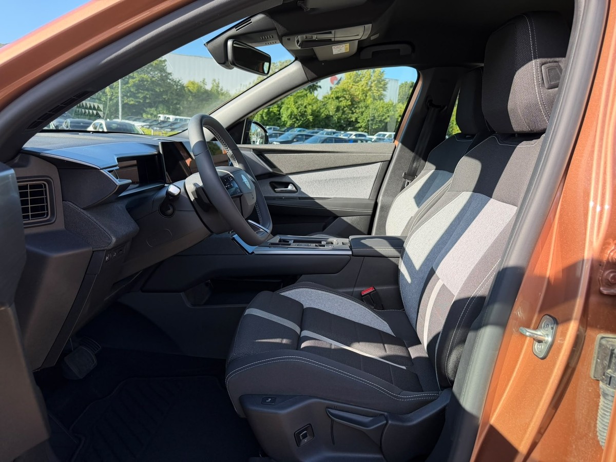 Opel Grandland 1.2 Mild-Hybrid Edition + Allwetterreifen