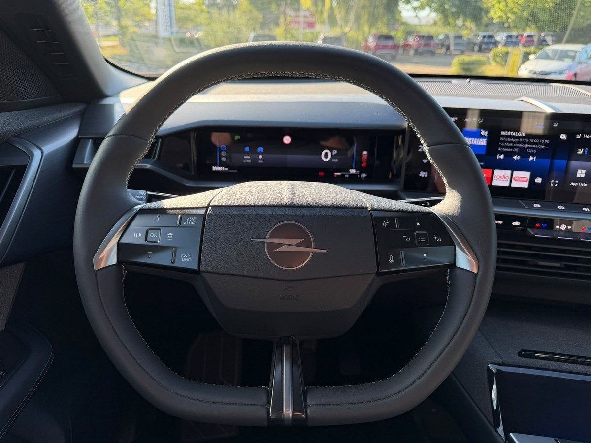 Opel Grandland 1.2 Mild-Hybrid Edition + Allwetterreifen