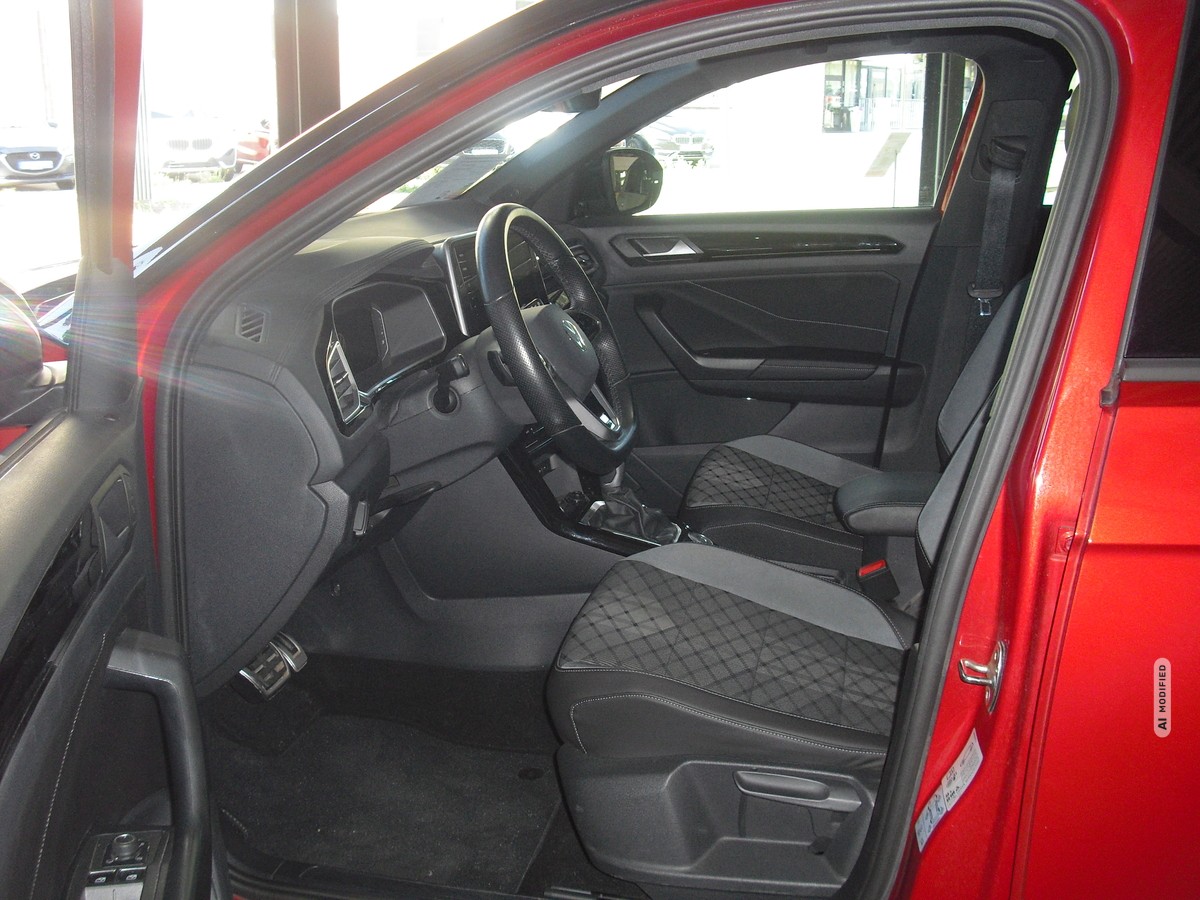 Volkswagen T-Roc 2.0 TSI R-Line 4Motion AHK*RFK*SHZ 