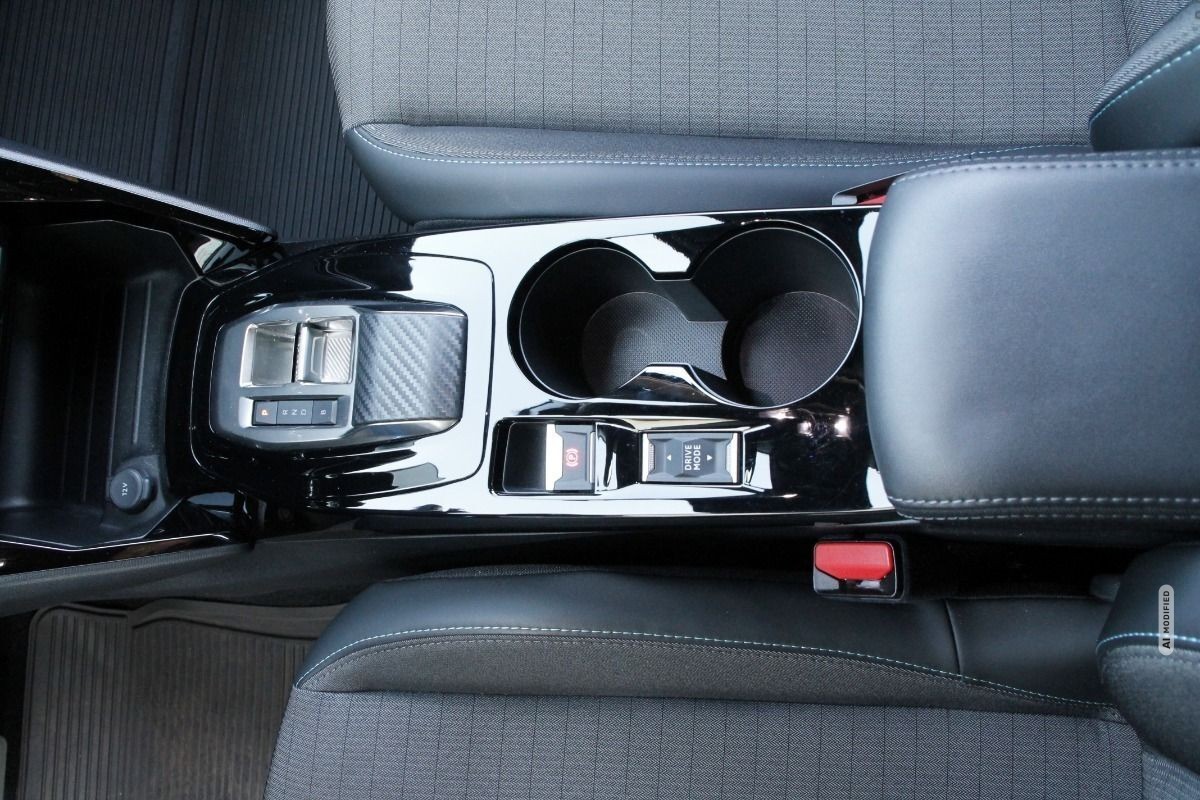 Peugeot 2008 E- Allure Pack Elektro / Navi