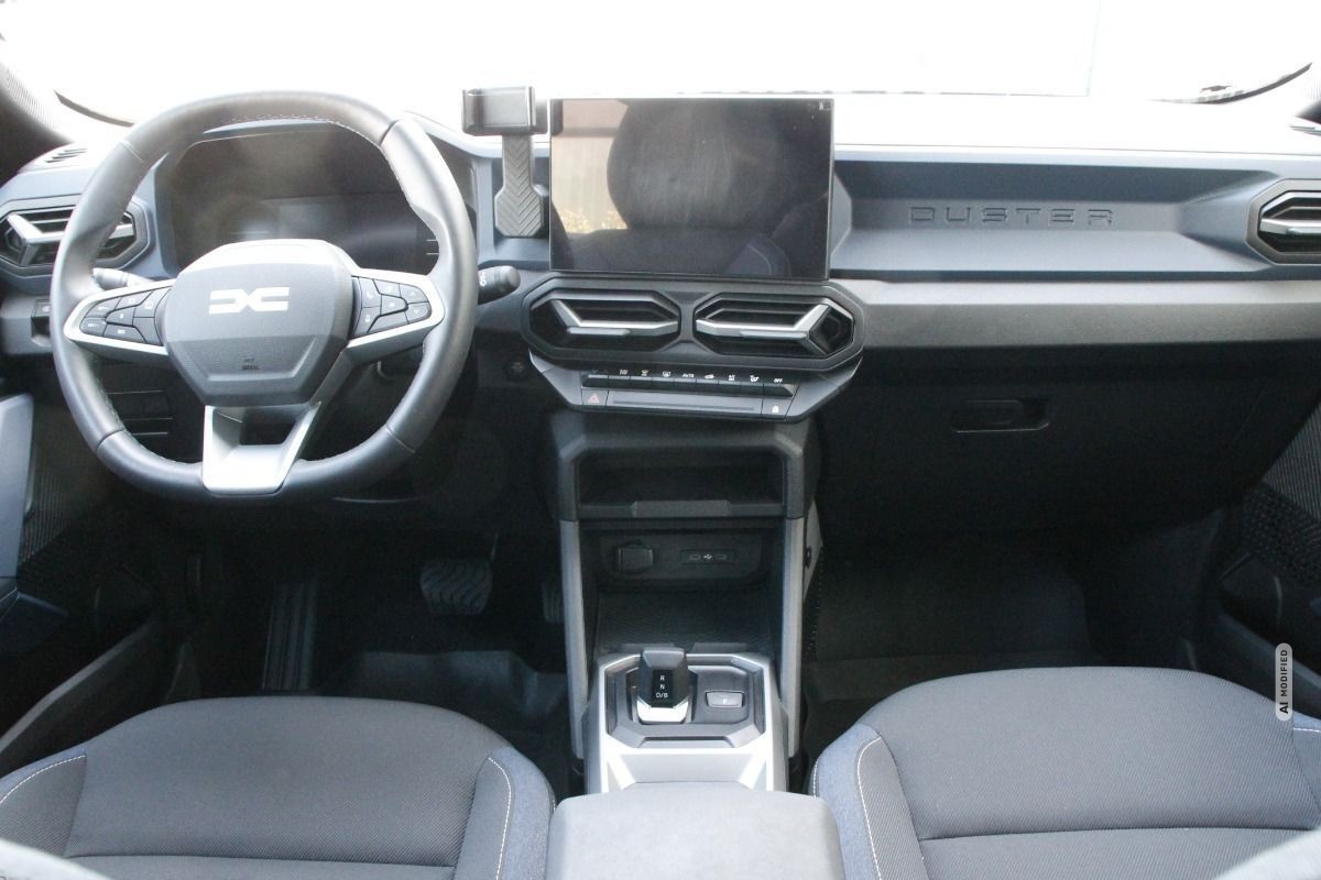 Dacia Duster Journey hybrid 140