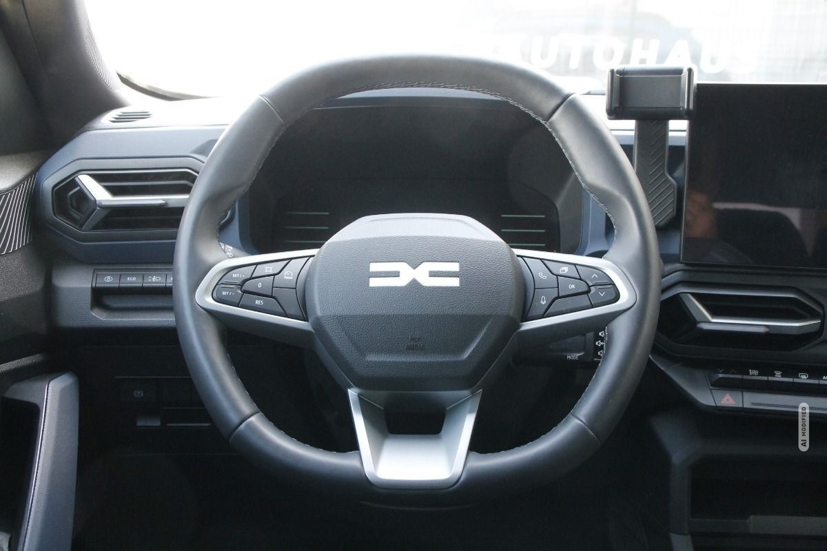 Dacia Duster Journey hybrid 140