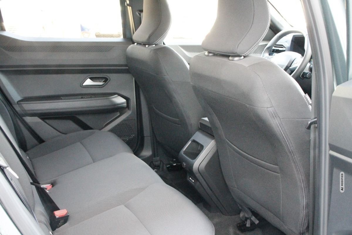 Dacia Duster Journey hybrid 140